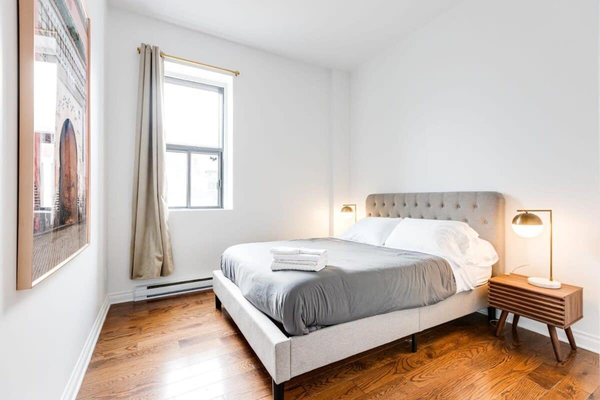 M11 Stylish & Modern 3Br Downtown Mtl Apartman Montréal Kültér fotó